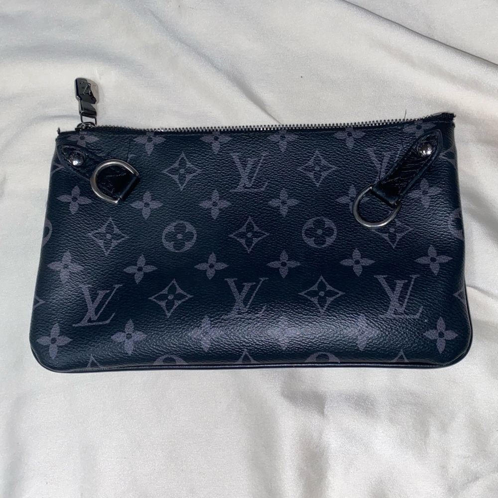 Louis Vuitton Monogram Eclipse Reverse Coated Can… - image 2